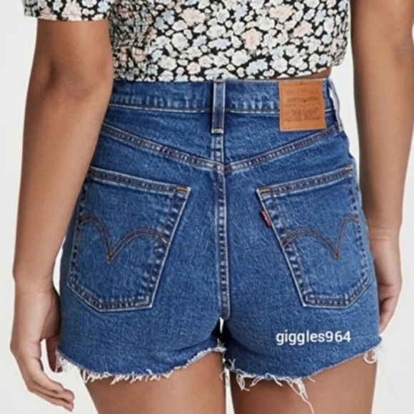 Levi's Ribcage High Waisted Jean Cut Off Shorts Charleston Erosion - Picture 4 of 16